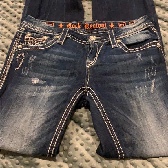 ⚜️Rock Revival Jeans ⚜️ - Picture 2 of 7